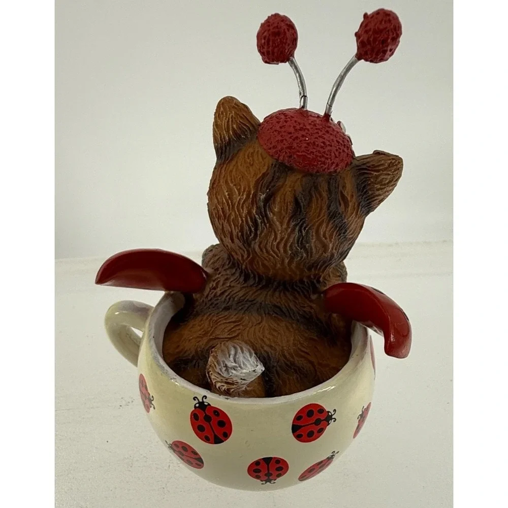 Hamilton Collection Cute as a Bug Kitten Figurine Cups of Affection Collectible